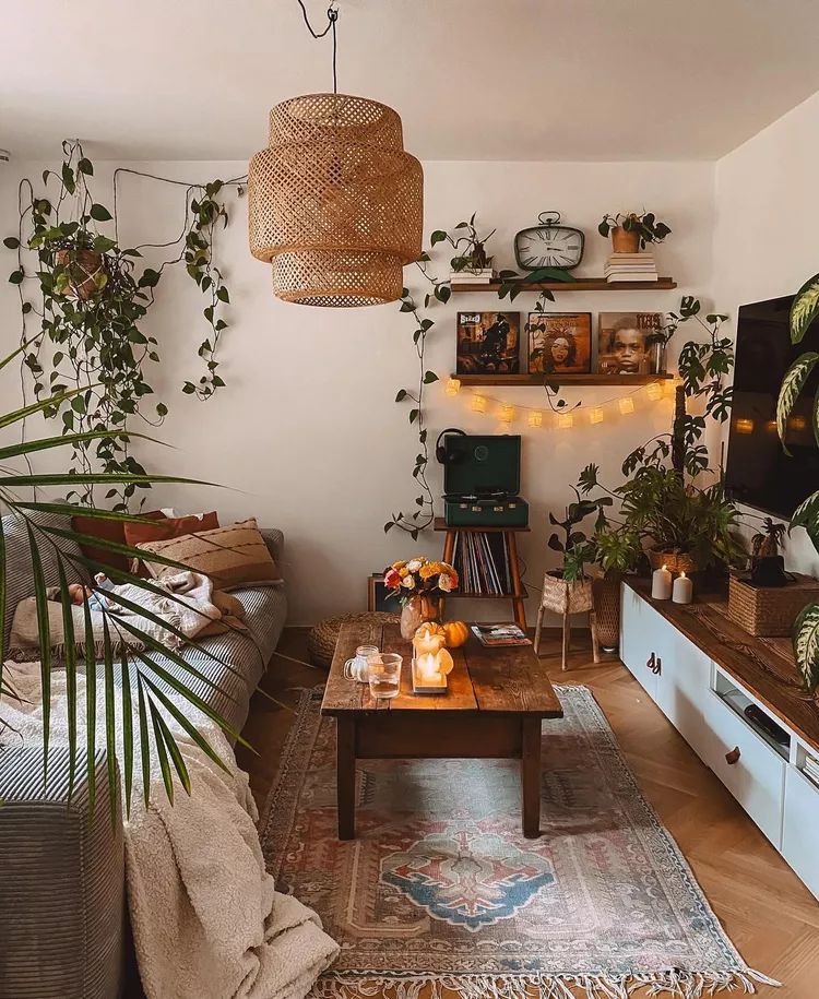 22 Fall Apartment Decor Ideas to Try as the Weather Cools Down