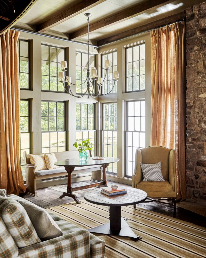 20 Timeless Window Treatment Ideas for Sliding Glass Doors: Creative Ways to Style Your Home's View