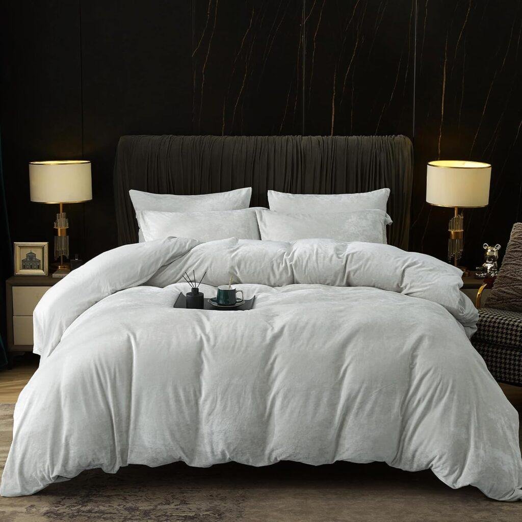 Luxury Cozy Flannel Duvet Cover with Pillow Shams Bedding Collection
