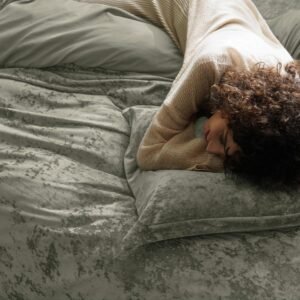 Luxury Cozy Flannel Duvet Cover with Pillow Shams Bedding Collection