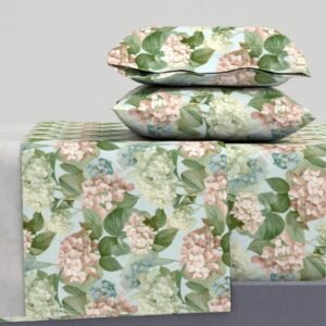 Sheet Set in Blooming Cottage Oasis Mid-Century Flora and Fauna Tapestry