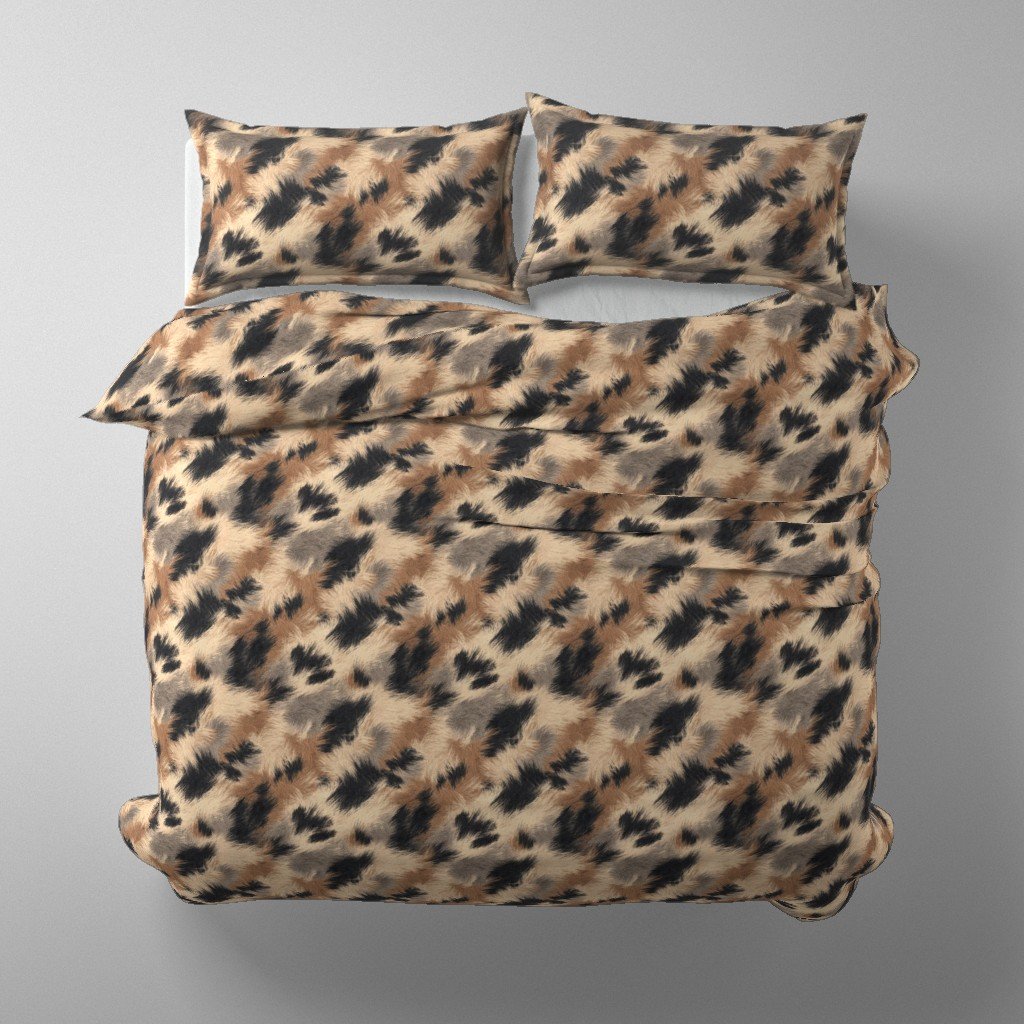 Duvet Cover in High-Resolution Multi-Tonal Wildcat Fur Pattern